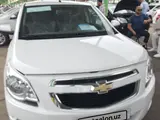 Белый Chevrolet Cobalt, 4 позиция 2023 года, КПП Автомат, в Ташкент за 12 000 y.e. id5214157, Фото №1
