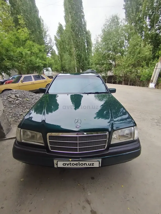 Mercedes-Benz C 180 — 3