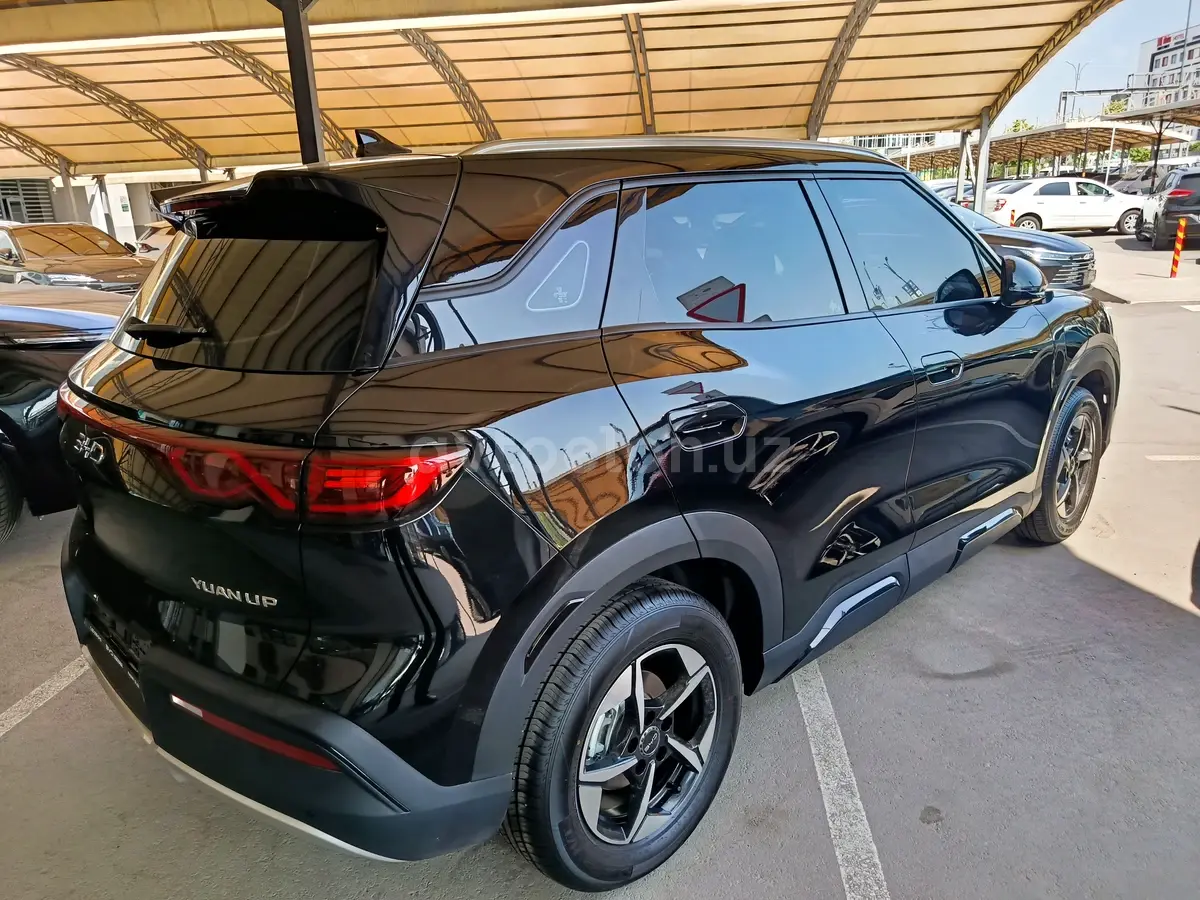 BYD Yuan UP — 4
