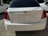 Белый Chevrolet Gentra, 3 позиция 2022 года, КПП Автомат, в Самарканд за 13 400 y.e. id5218064, Фото №1