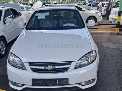 Белый Chevrolet Gentra, 1 позиция 2022 года, КПП Механика, в Ташкент за 12 500 y.e. id5152399