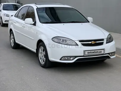 Oq Chevrolet Gentra, 3 pozitsiya 2015 yil, КПП Avtomat, shahar Toshkent uchun 11 000 у.е. id4916607