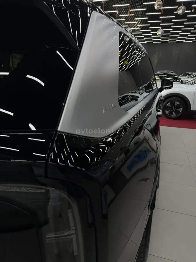 Zeekr 9X — 5
