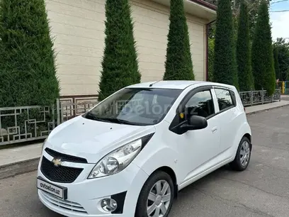 Oq Chevrolet Spark, 2 pozitsiya 2016 yil, КПП Mexanika, shahar Toshkent uchun 6 700 у.е. id5198836