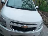 Белый Chevrolet Cobalt, 4 позиция 2024 года, КПП Автомат, в Байсунский район за ~13 418 y.e. id5023039, Фото №1