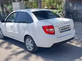 Oq VAZ (Lada) Granta 2019 yil, КПП Avtomat, shahar Andijon uchun 7 300 у.е. id6394391, Fotosurat №1