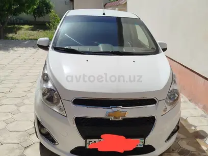 Белый Chevrolet Spark, 2 позиция 2014 года, КПП Механика, в Ташкент за 6 000 y.e. id5068563
