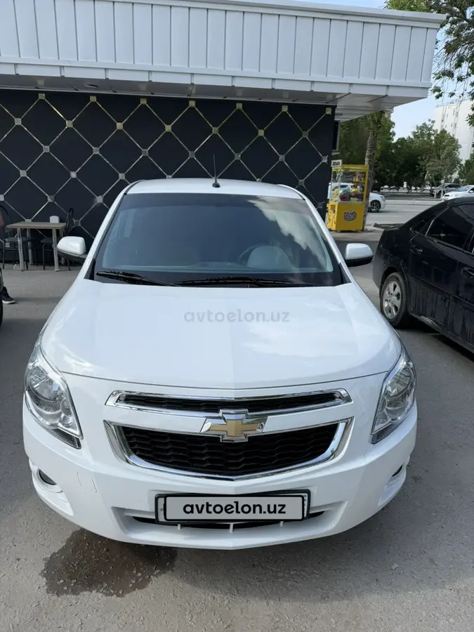 Chevrolet Cobalt 2024 — 4