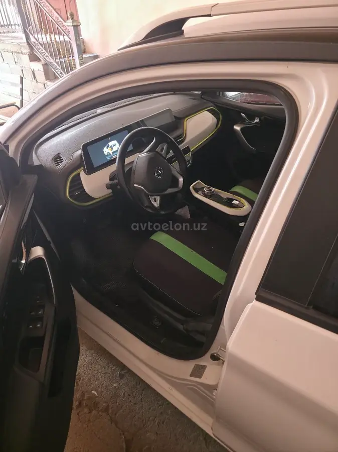 Changan Benben E-Star — 6