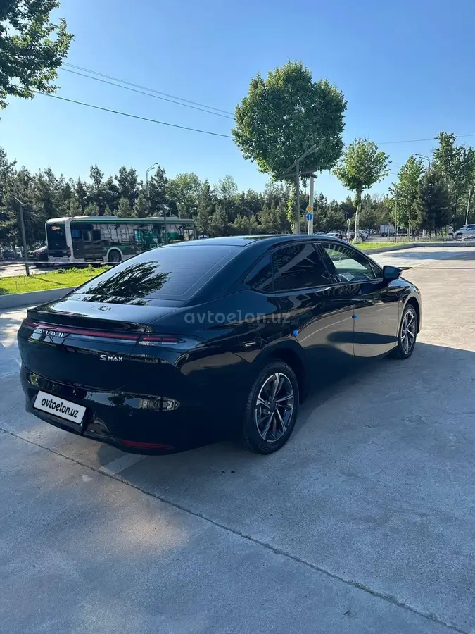 GAC Aion S Max — 3