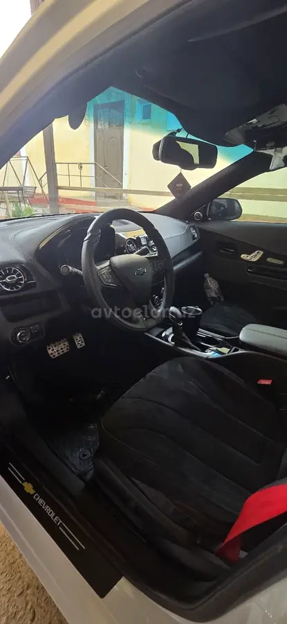 Chevrolet Cobalt 2023 — 3