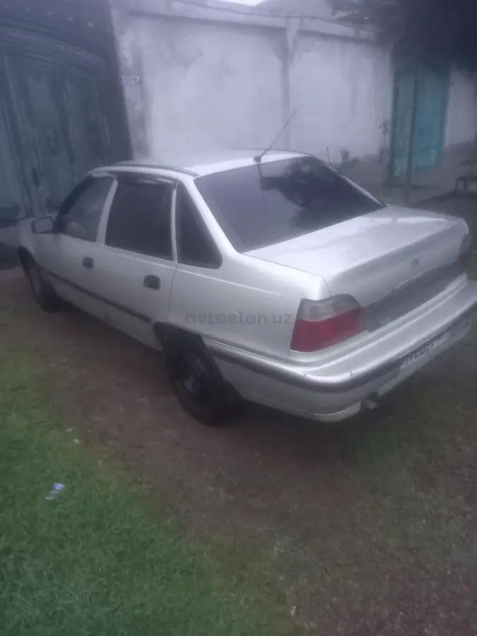 Daewoo Nexia — 4