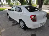 Белый Chevrolet Cobalt, 4 позиция 2022 года, КПП Автомат, в Фергана за 11 400 y.e. id5226076, Фото №1