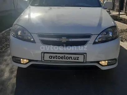 Белый Chevrolet Gentra, 2 позиция 2022 года, КПП Механика, в Нарпайский район за ~12 345 y.e. id4925665