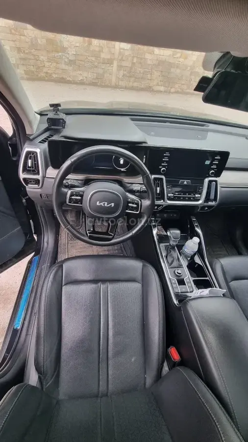 Kia Sorento — 5