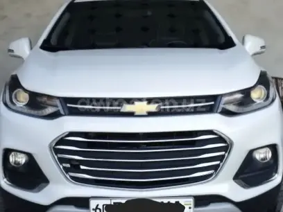 Белый Chevrolet Tracker, 3 позиция 2019 года, КПП Автомат, в Андижан за 12 900 y.e. id5183438