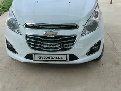 Oq Chevrolet Spark, 2 pozitsiya 2019 yil, КПП Mexanika, shahar Toshkent uchun 7 291 у.е. id4985473
