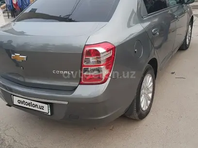 Mokriy asfalt Chevrolet Cobalt, 4 pozitsiya 2015 yil, КПП Avtomat, shahar Andijon uchun 8 500 у.е. id5169952