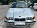 Серебристый BMW 320i 1993 года, КПП Механика, в Ташкент за 6 500 y.e. id5122787