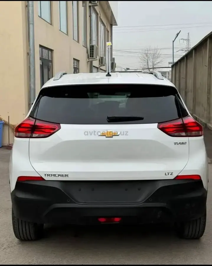 Chevrolet Tracker 2025 — 4
