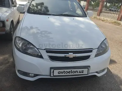 Белый Chevrolet Gentra, 2 позиция 2019 года, КПП Механика, в Наманган за 11 000 y.e. id5222899
