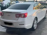 Белый Chevrolet Malibu, 3 позиция 2016 года, КПП Автомат, в Андижан за 14 900 y.e. id6350732, Фото №1
