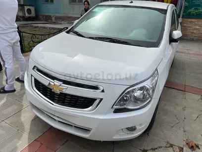 Белый Chevrolet Cobalt, 4 позиция 2024 года, КПП Автомат, в Самарканд за 14 200 y.e. id4995514