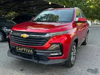 Красный Chevrolet Captiva, 5 позиция 2025 года, КПП Механика, в Ташкент за ~27 918 y.e. id6456849