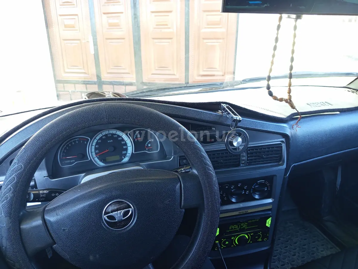 Daewoo Nexia II — 4