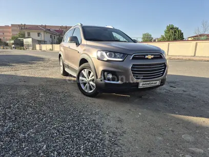 Sadaf-jigarrang Chevrolet Captiva, 3 pozitsiya 2015 yil, КПП Avtomat, shahar Samarqand uchun 18 900 у.е. id5116651