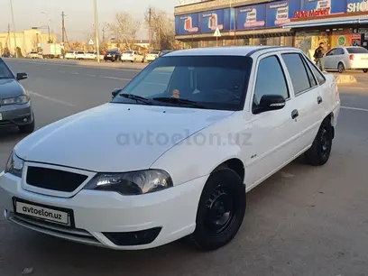 Белый Chevrolet Nexia 2, 4 позиция SOHC 2016 года, КПП Механика, в Ташкент за 6 800 y.e. id5000009