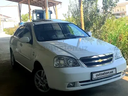 Oq Chevrolet Lacetti, 3 pozitsiya 2010 yil, КПП Avtomat, shahar Urganch uchun ~7 549 у.е. id5222519