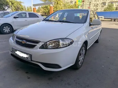 Белый Chevrolet Gentra, 1 позиция Газ-бензин 2018 года, КПП Механика, в Ташкент за 10 200 y.e. id5213654