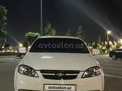 Белый Chevrolet Gentra 2014 года, КПП Автомат, в Ташкент за 8 900 y.e. id5149320