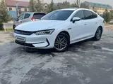 Белый BYD Qin Plus 2022 года, КПП Робот, в Андижан за 15 900 y.e. id6551830, Фото №1