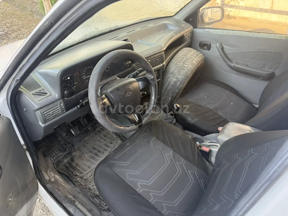 Daewoo Nexia — 5