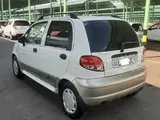 Белый Chevrolet Matiz, 1 позиция 2004 года, КПП Механика, в Бухара за 1 200 y.e. id5192227, Фото №1