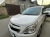 Белый Chevrolet Cobalt, 4 позиция 2024 года, КПП Автомат, в Зангиатинский район за 13 900 y.e. id5216863, Фото №1