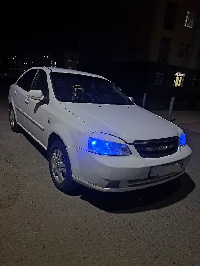 Chevrolet Lacetti 2010 — 4