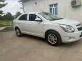 Белый Chevrolet Cobalt, 4 позиция 2023 года, КПП Автомат, в Байсунский район за 12 700 y.e. id5219345, Фото №1