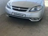 Kumush rang Chevrolet Gentra, 1 pozitsiya 2015 yil, КПП Mexanika, shahar Samarqand uchun 7 500 у.е. id6443431, Fotosurat №1