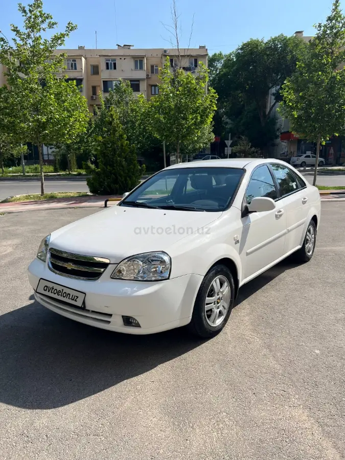 Daewoo Lacetti — 5
