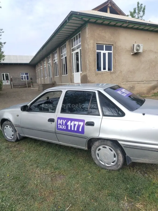 Daewoo Nexia — 3