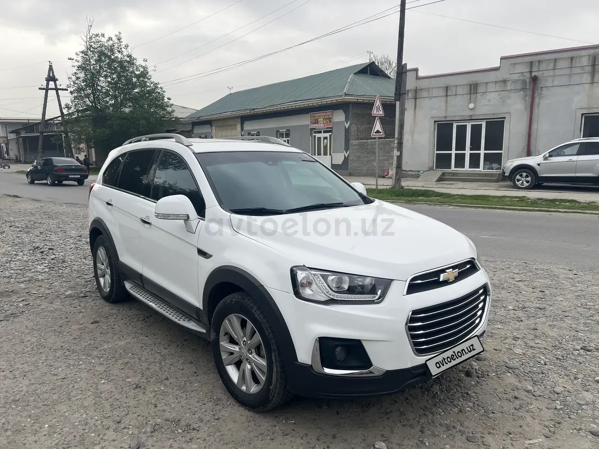 Chevrolet Captiva 2010 — 2