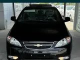 Черный Chevrolet Gentra, 3 позиция 2024 года, КПП Автомат, в Джизак за 15 600 y.e. id5216574