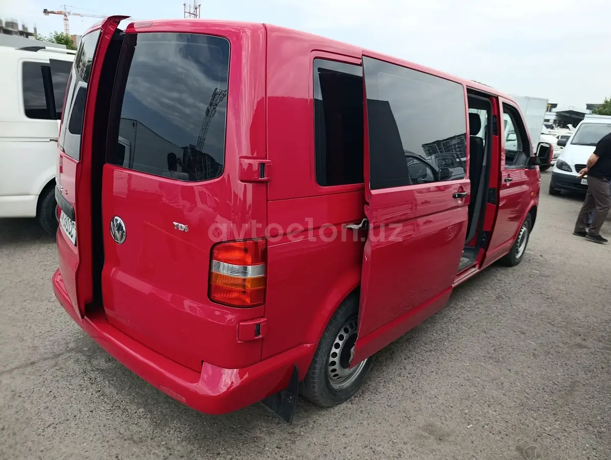 Volkswagen Transporter — 3