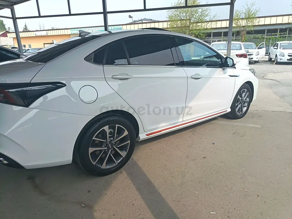 Chery Arrizo 6 Pro — 5