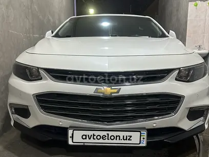 Белый Chevrolet Malibu 2 2018 года, КПП Автомат, в Ташкент за 22 500 y.e. id4916428