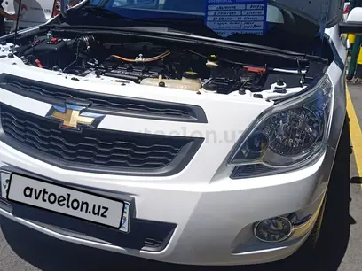 Oq Chevrolet Cobalt, 2 pozitsiya 2019 yil, КПП Mexanika, shahar Toshkent uchun 11 000 у.е. id5111125