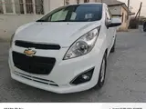 Oq Chevrolet Spark, 3 pozitsiya 2021 yil, КПП Mexanika, shahar Farg'ona uchun 7 800 у.е. id6480673, Fotosurat №1